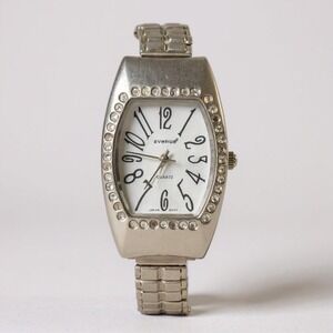 Womens Avenue‎ Tank A504-1 Quartz Silver Tone Rhinestone Bezel Fashion Watch